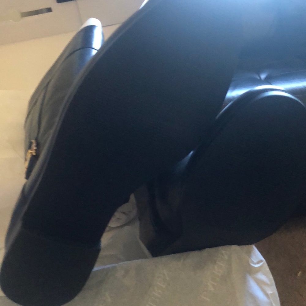 Brand new Ralph Lauren boots - Picture 5 of 8